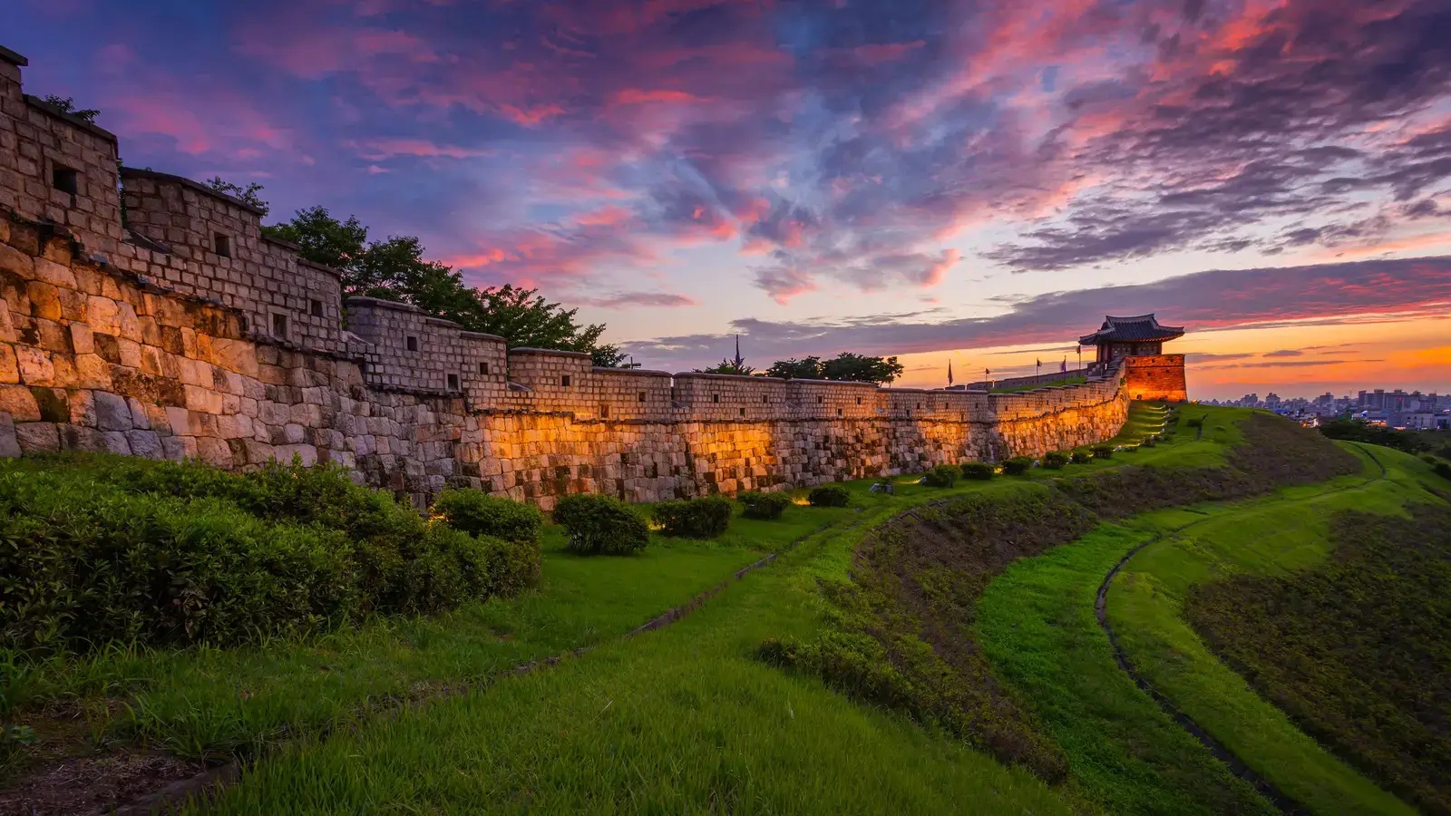 2026-05-28-OHR.HwaesongFortress_EN-US1012626869_UHD.jpg